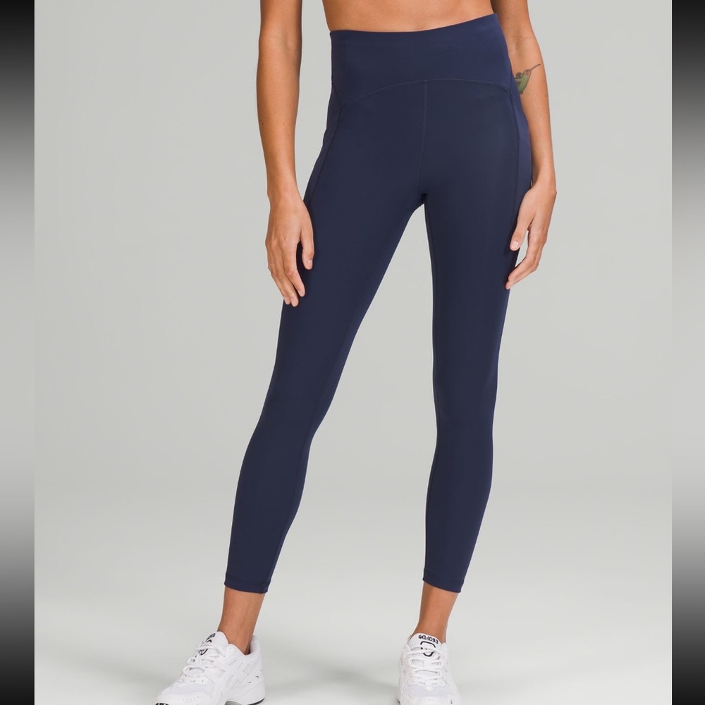 Lululemon power thru high rise right 25” size 4